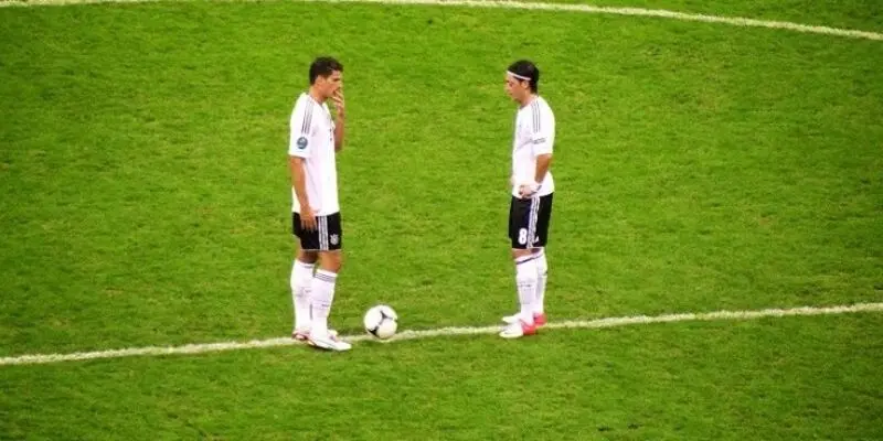 Sai lầm cần tránh khi đặt cược kèo giao bóng